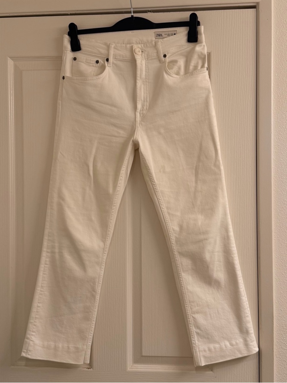 Zara Cream Straight-Leg cropped Jeans